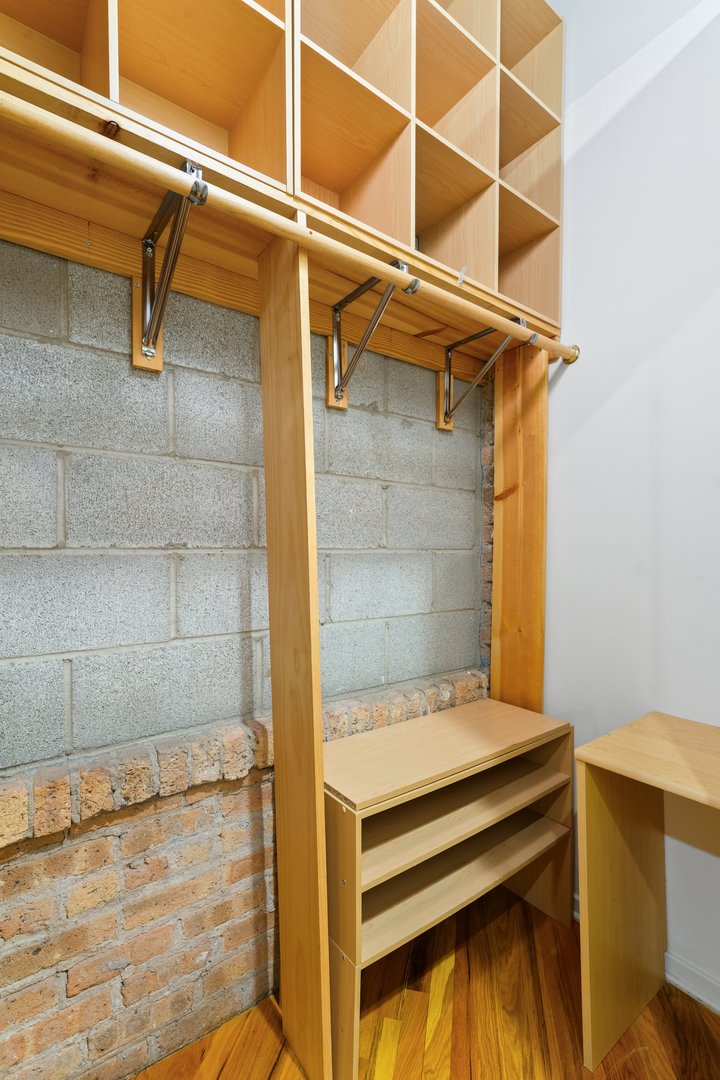 1040 W Adams Street #122, Chicago, IL 60607