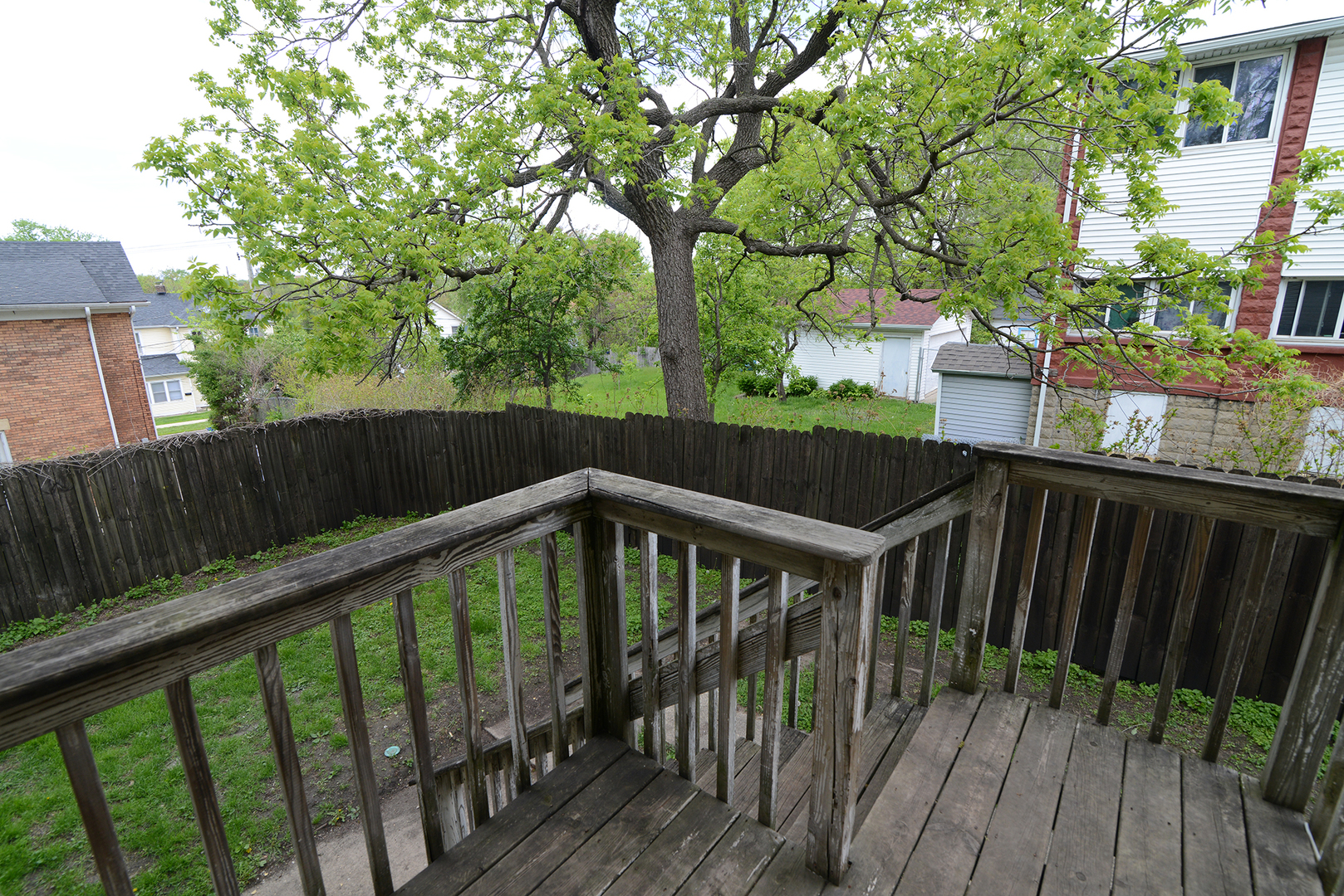 323 S Broadway Avenue, Aurora, IL 60505