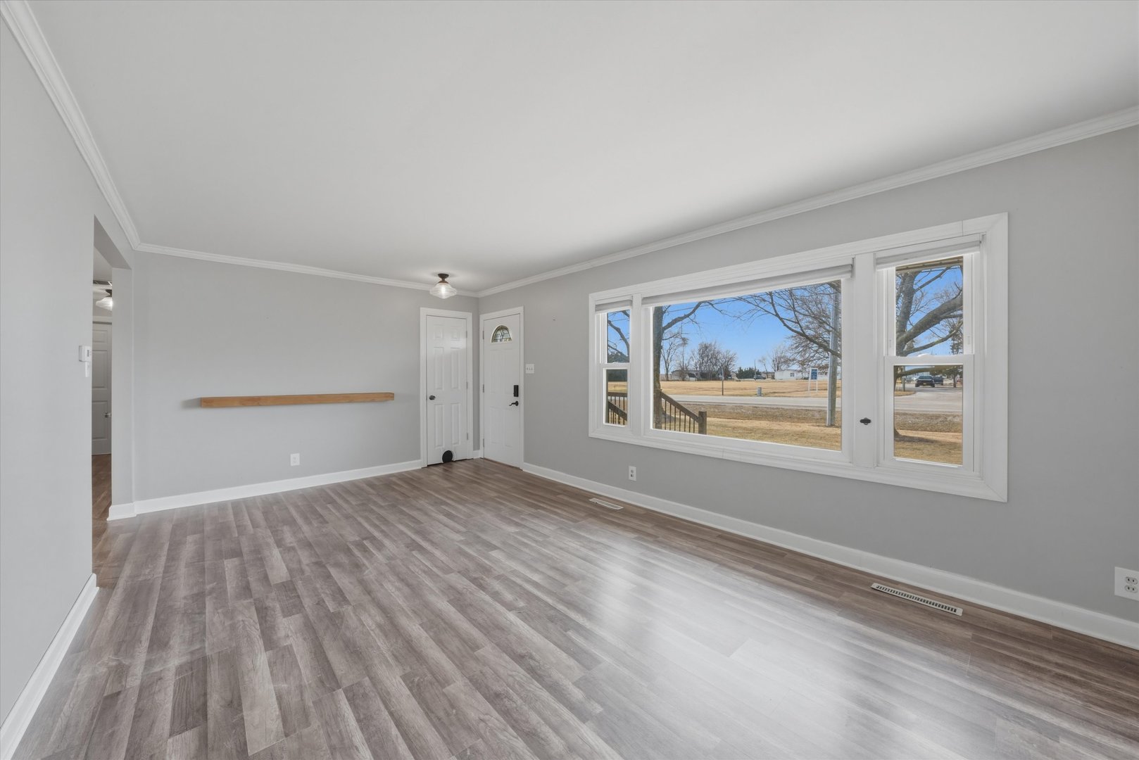 5545 S State Route 1, St. Anne, IL 60964