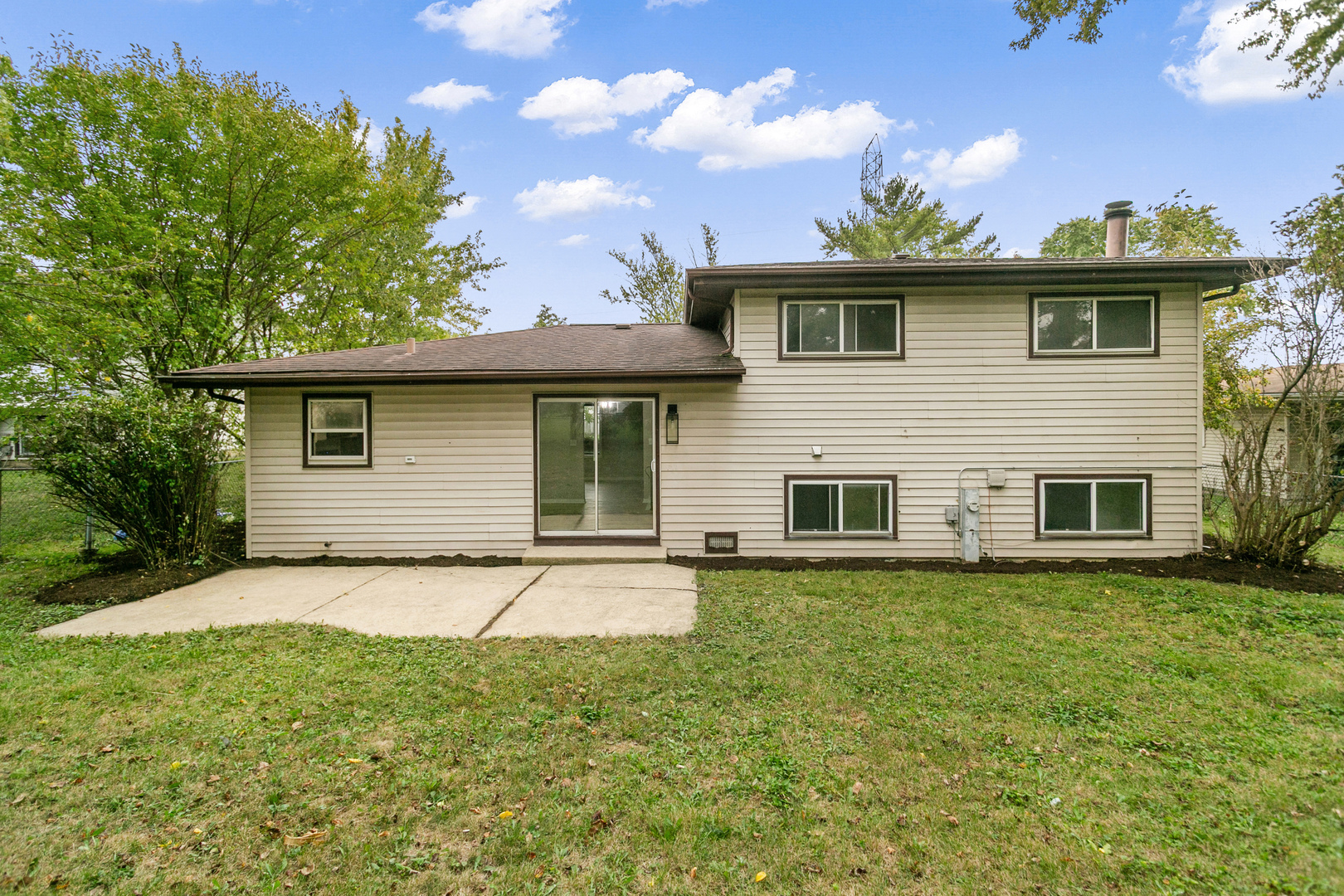 1116 Amherst Lane, University Park, IL 60484