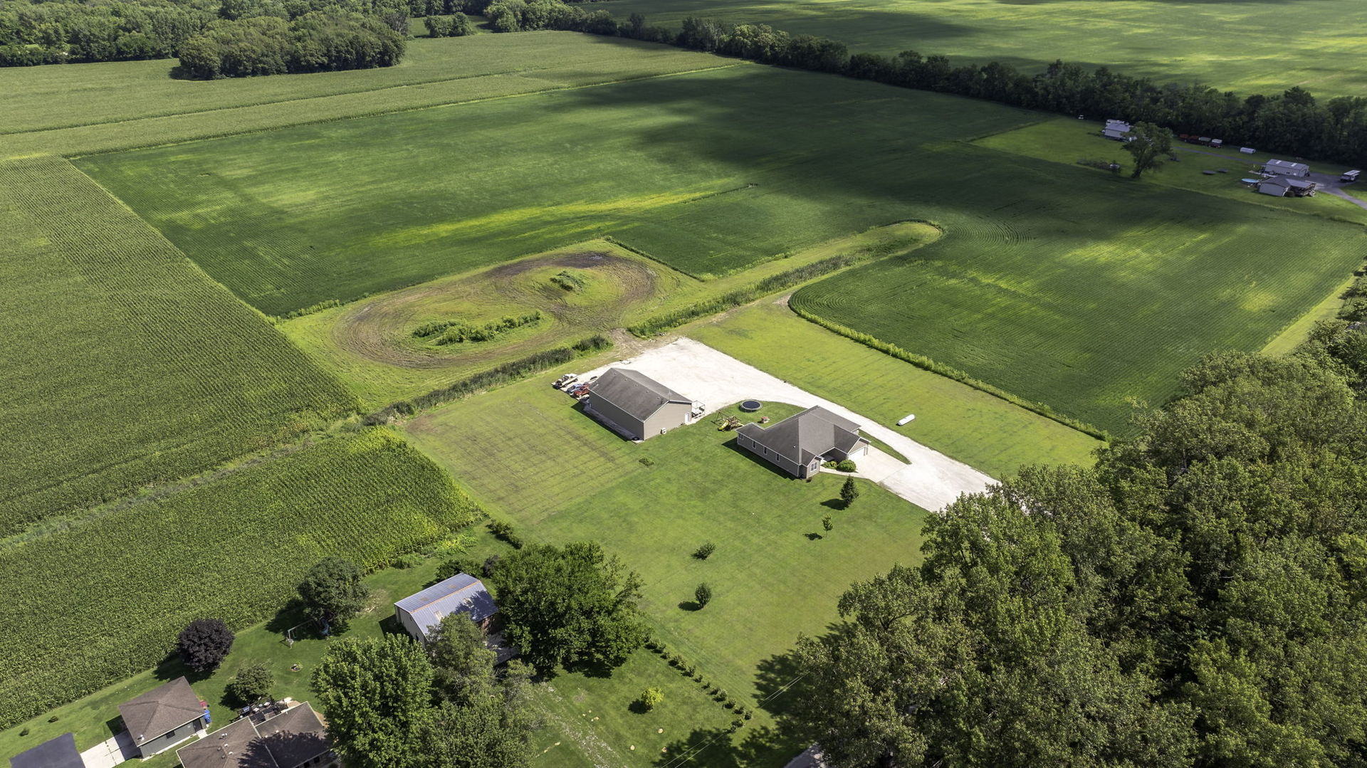 22954 McGuire Road, Wilmington, IL 60481