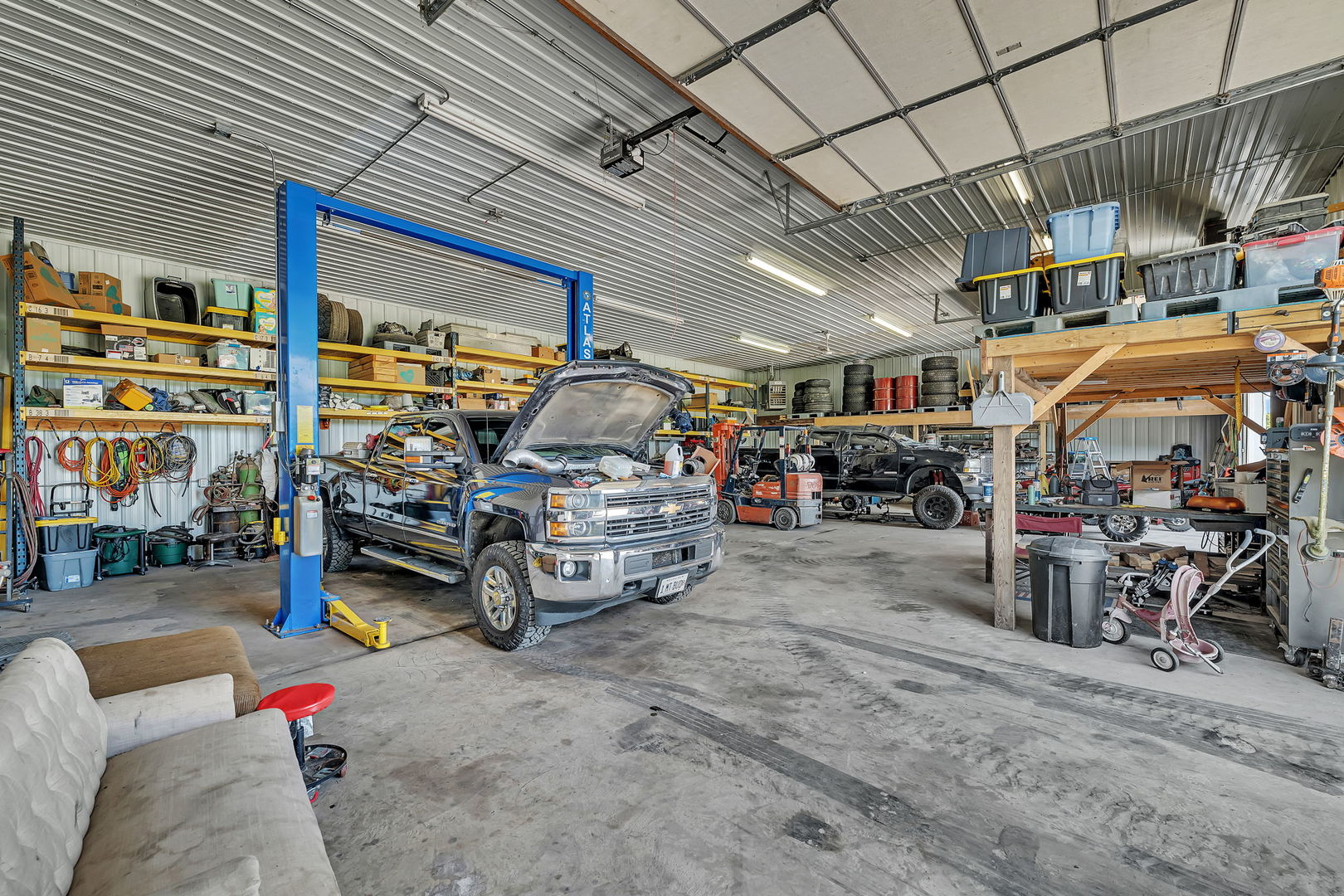 22954 McGuire Road, Wilmington, IL 60481