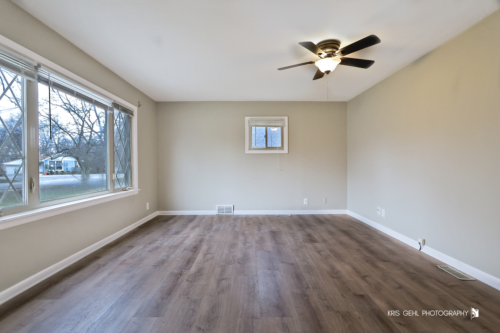 610 Lagoon Terrace, Round Lake Beach, IL 60073