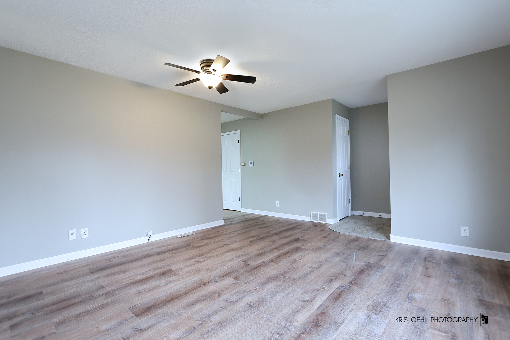 610 Lagoon Terrace, Round Lake Beach, IL 60073