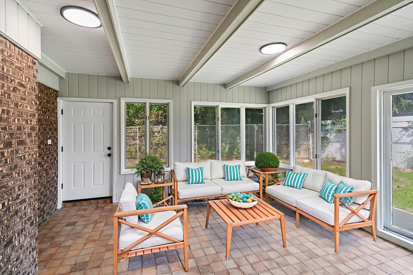 823 Bradoc Street, Chicago Heights, IL 60411