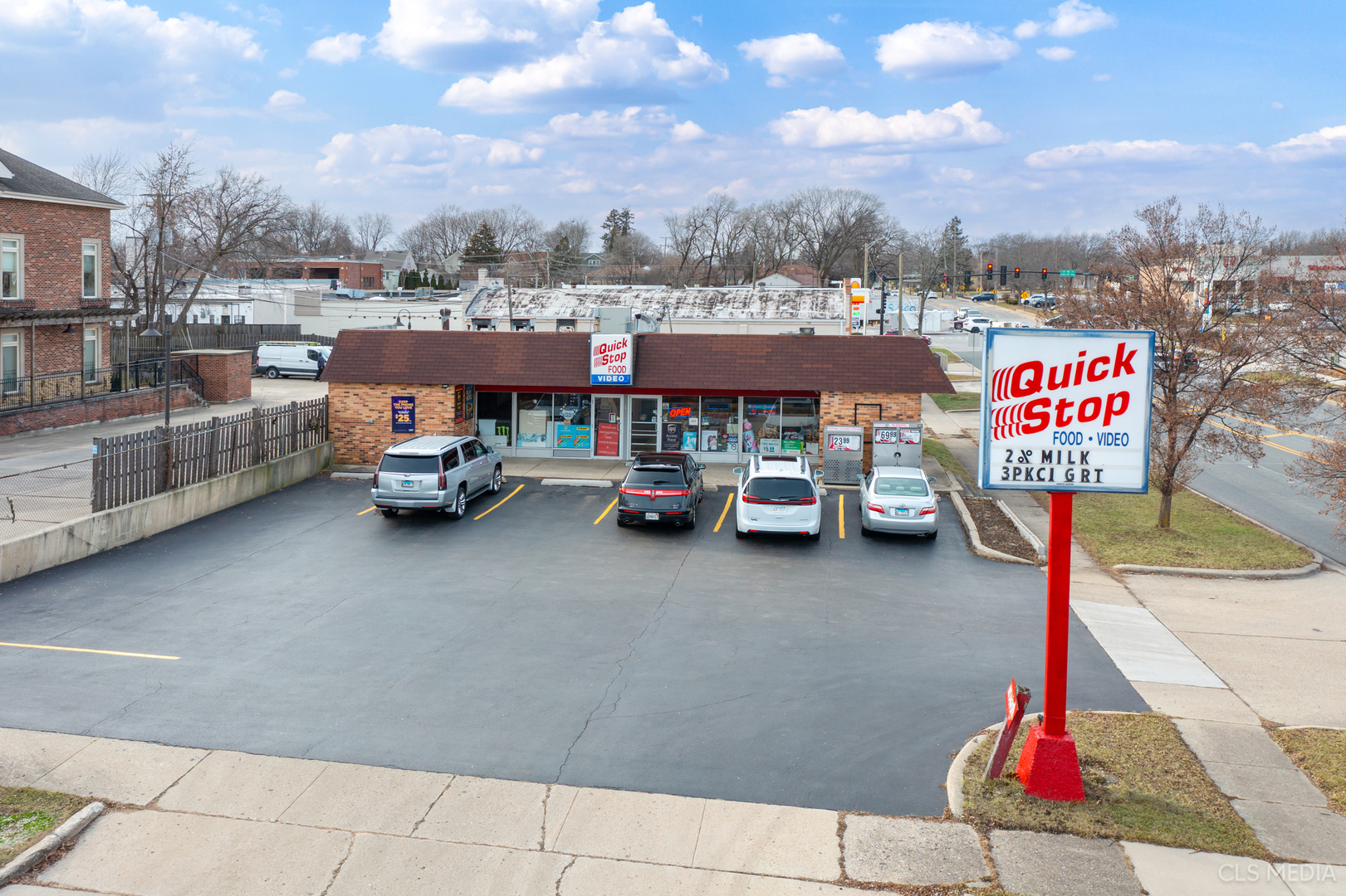 427 E Palatine Road, Palatine, IL 60074