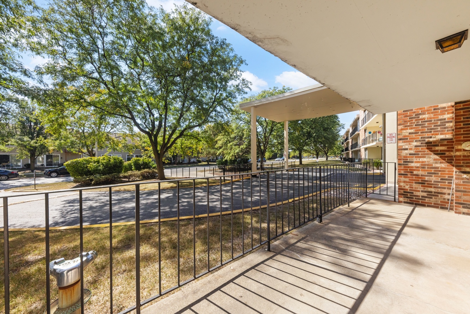 1150 E Jackson Street #1A, Lombard, IL 60148