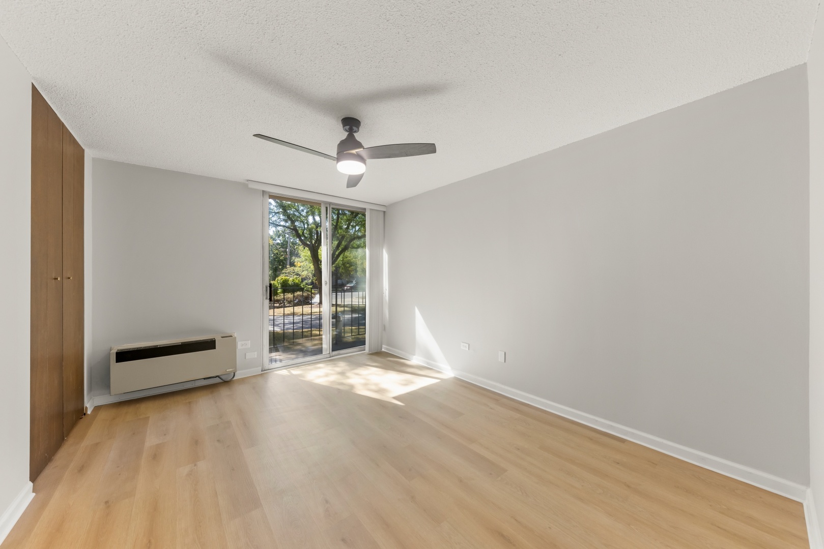 1150 E Jackson Street #1A, Lombard, IL 60148