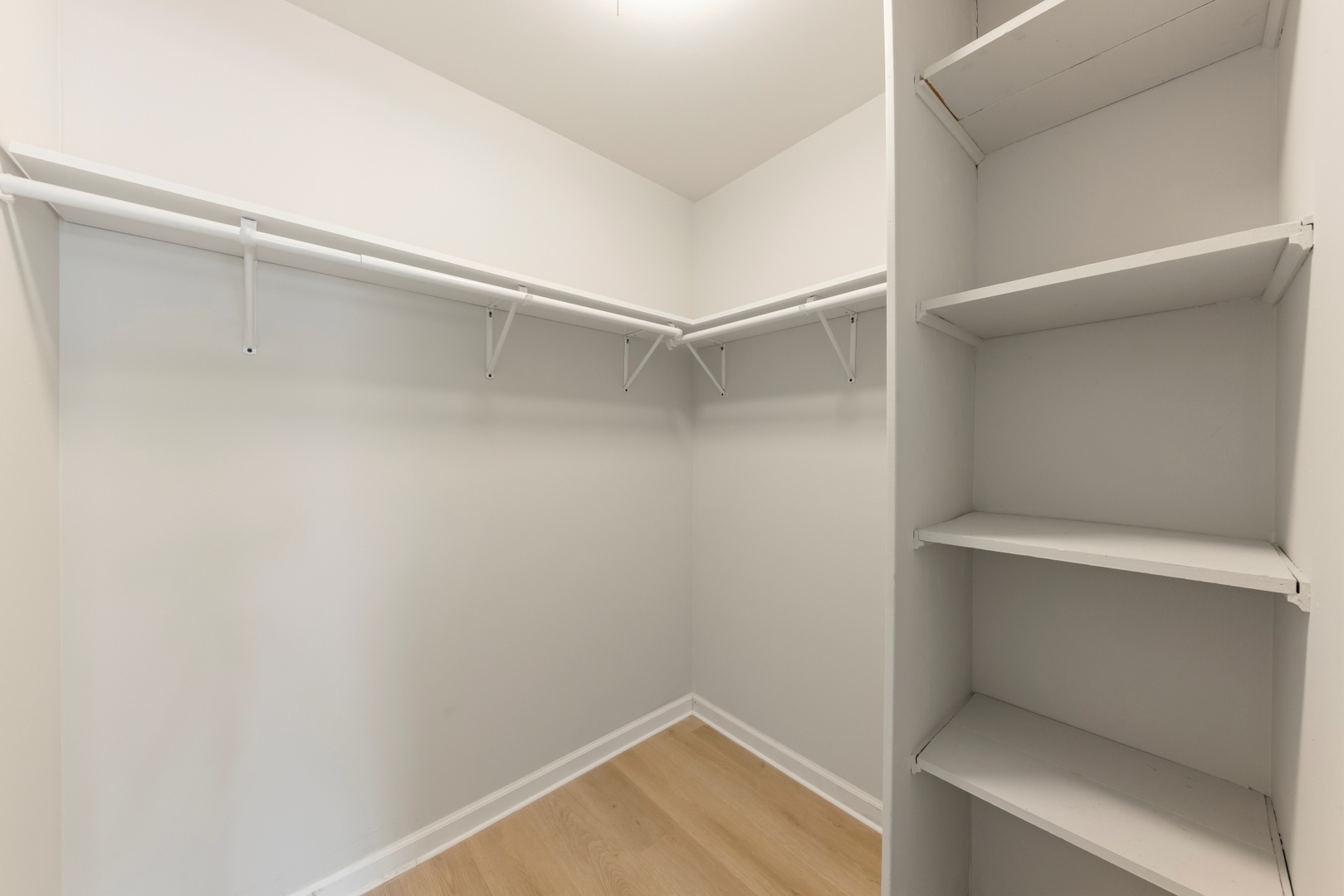 1150 E Jackson Street #1A, Lombard, IL 60148