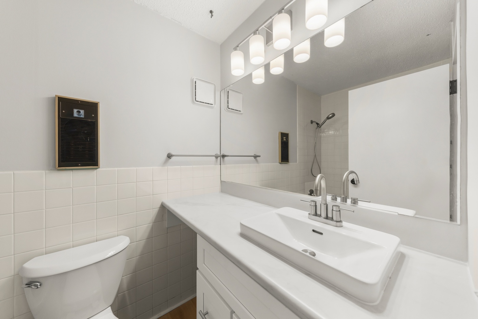 1150 E Jackson Street #1A, Lombard, IL 60148