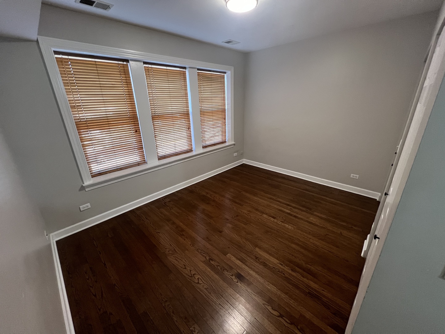 9100 Lamon Avenue #1N, Skokie, IL 60077