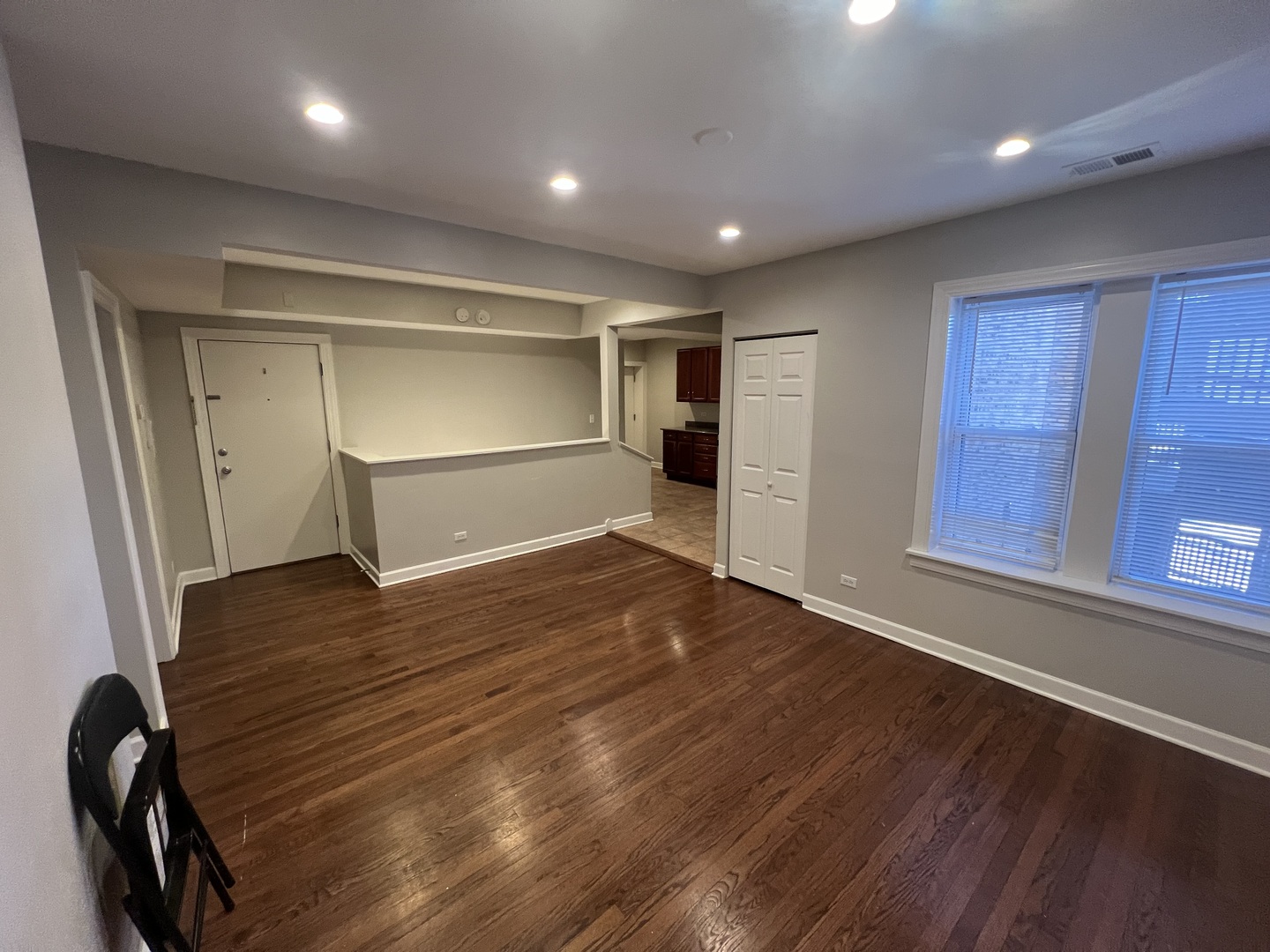 9100 Lamon Avenue #1N, Skokie, IL 60077