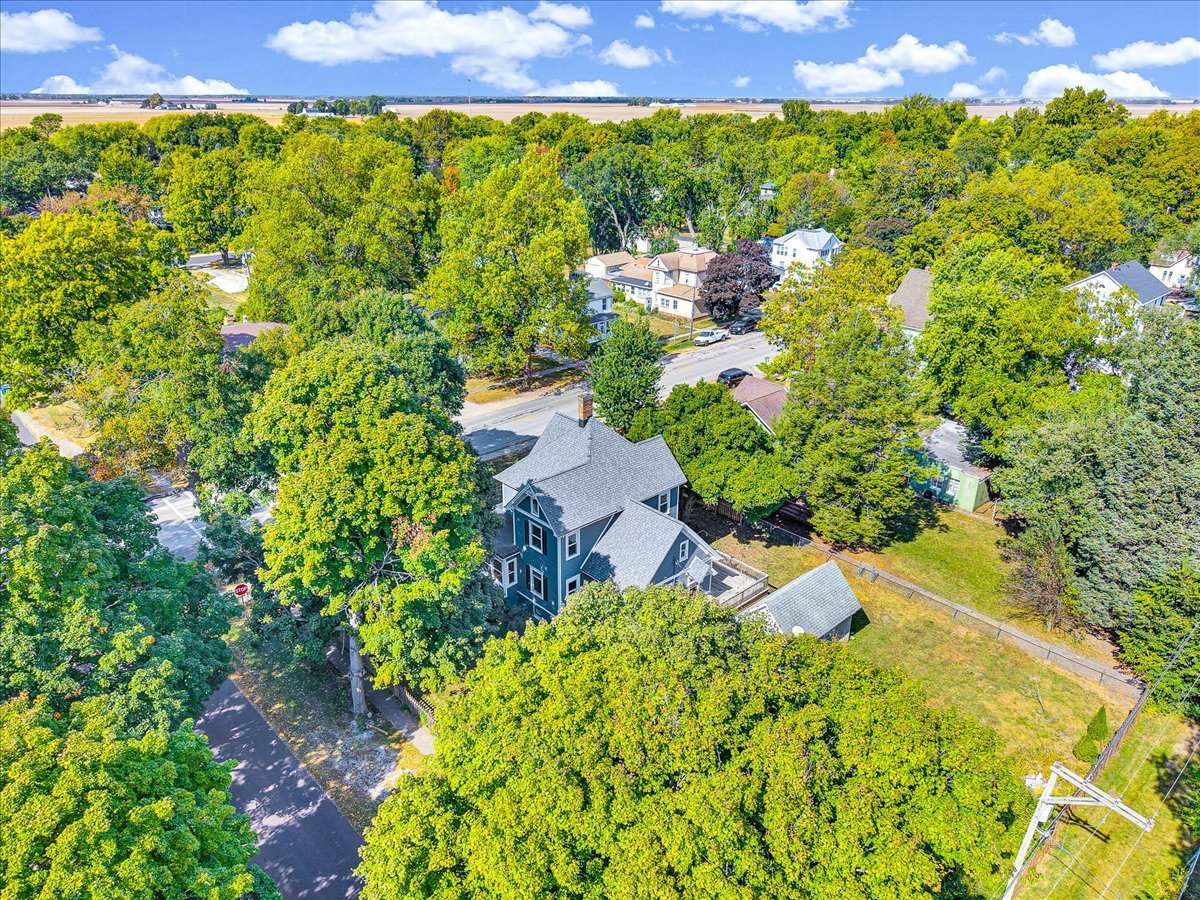 302 N Minier Avenue, Minier, IL 61759