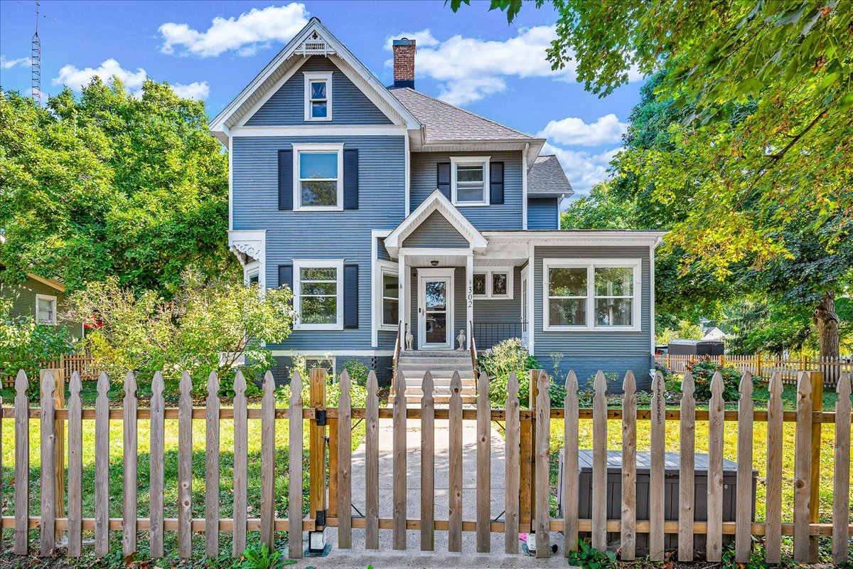 302 N Minier Avenue, Minier, IL 61759