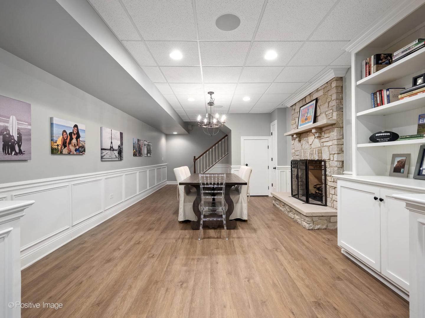 236 Holmes Avenue, Clarendon Hills, IL 60514