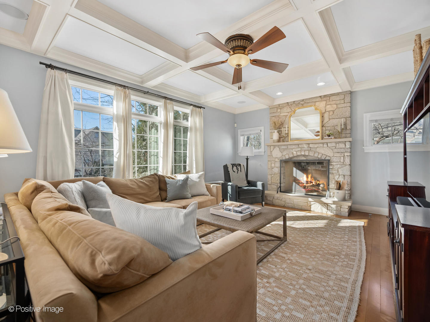 236 Holmes Avenue, Clarendon Hills, IL 60514