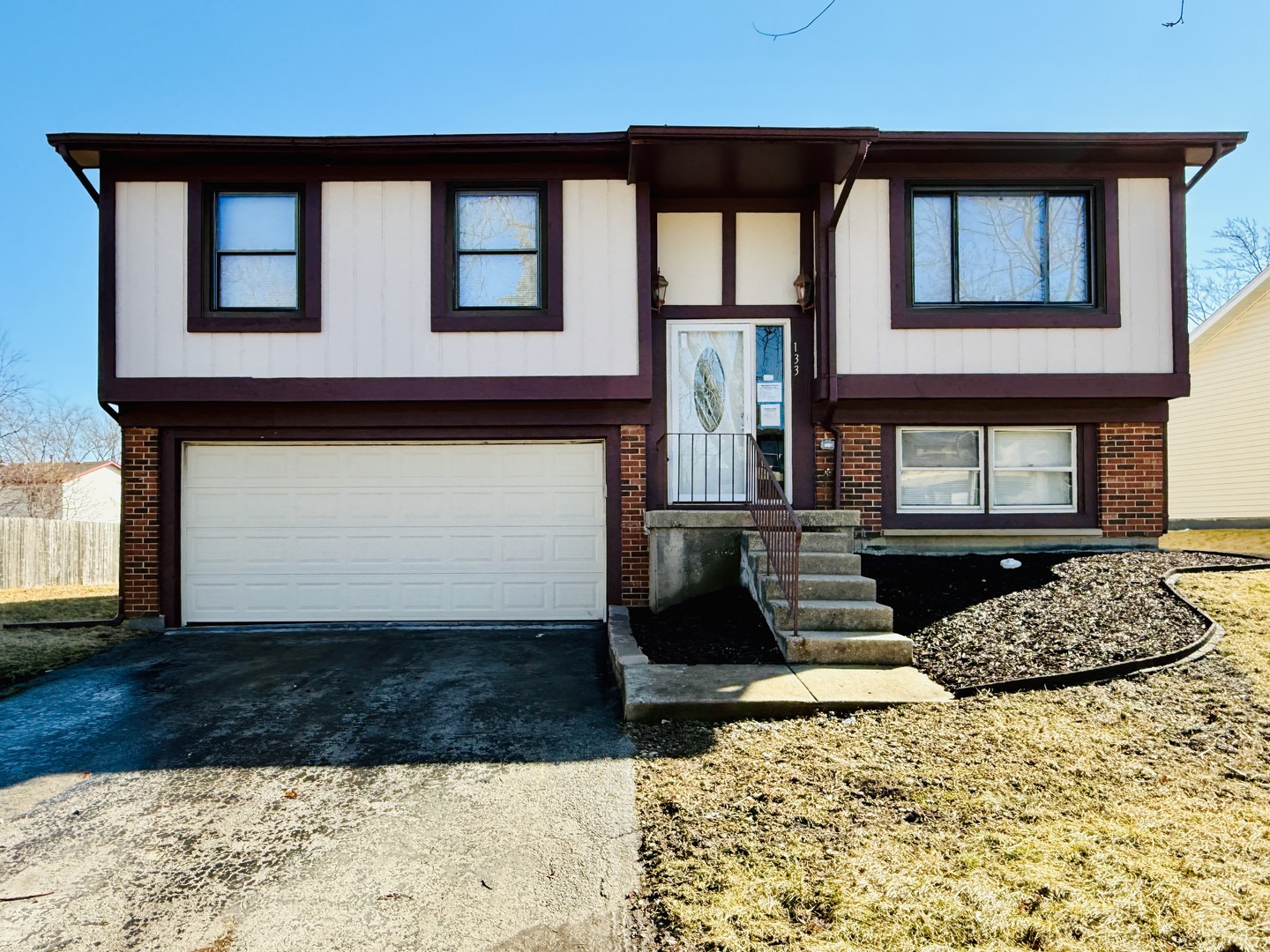 133 Deerpath Road, Matteson, IL 60443