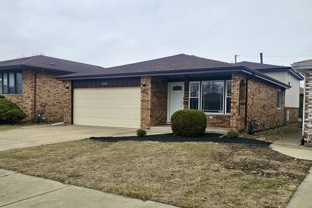 306 Escanaba Avenue, Calumet City, IL 60409