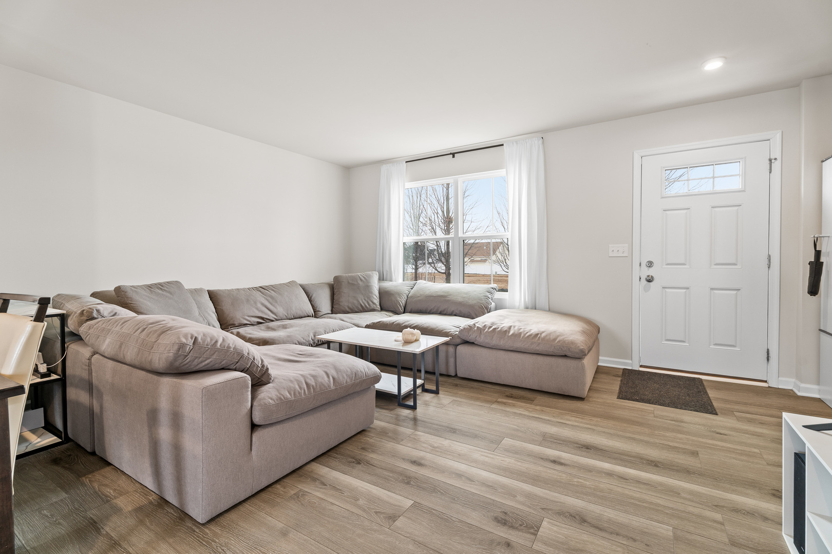 683 Wild Prairie Point, Hampshire, IL 60140