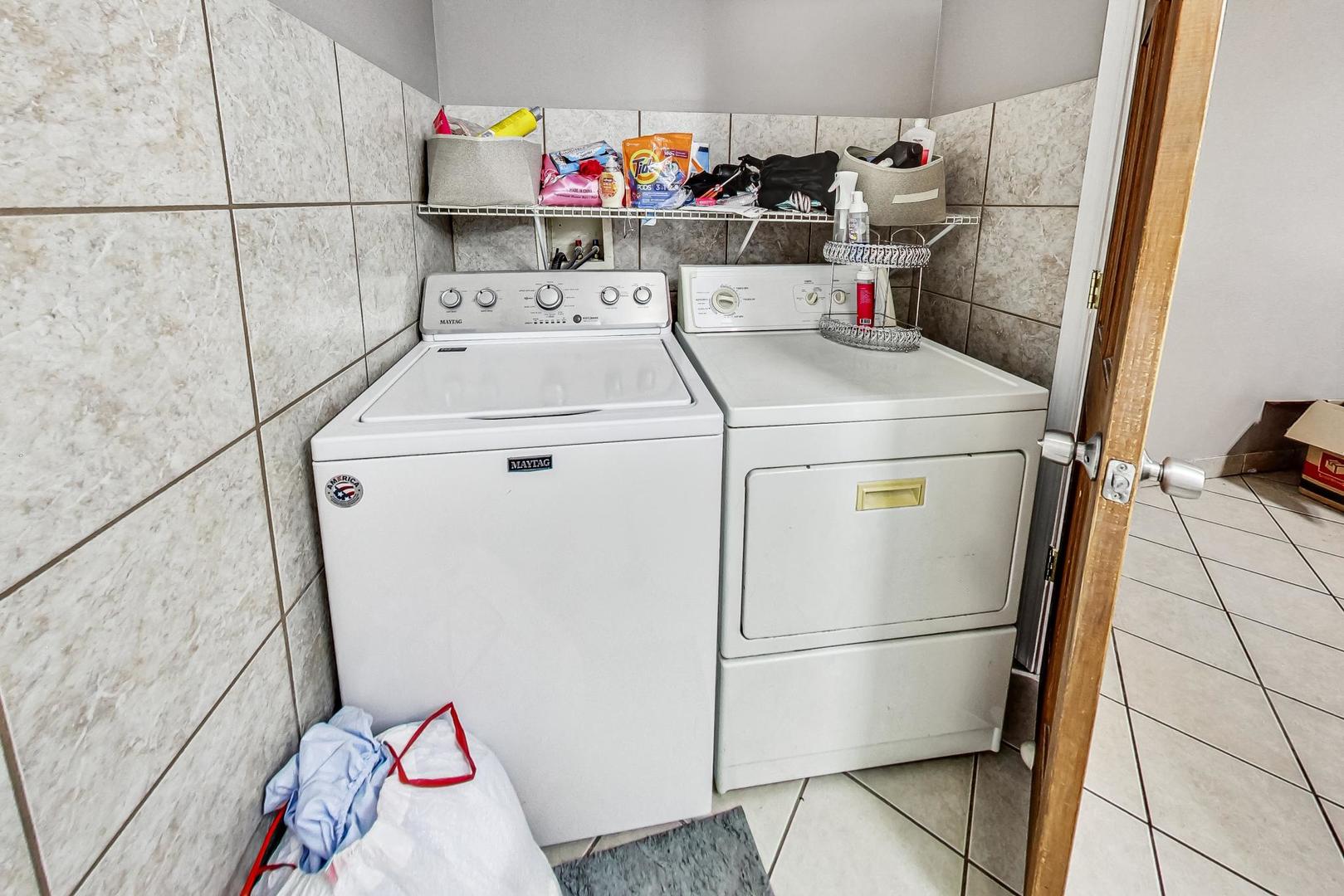 635-637 W 26th Street, Chicago, IL 60616