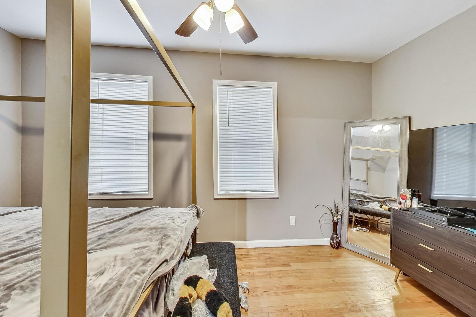 635-637 W 26th Street, Chicago, IL 60616