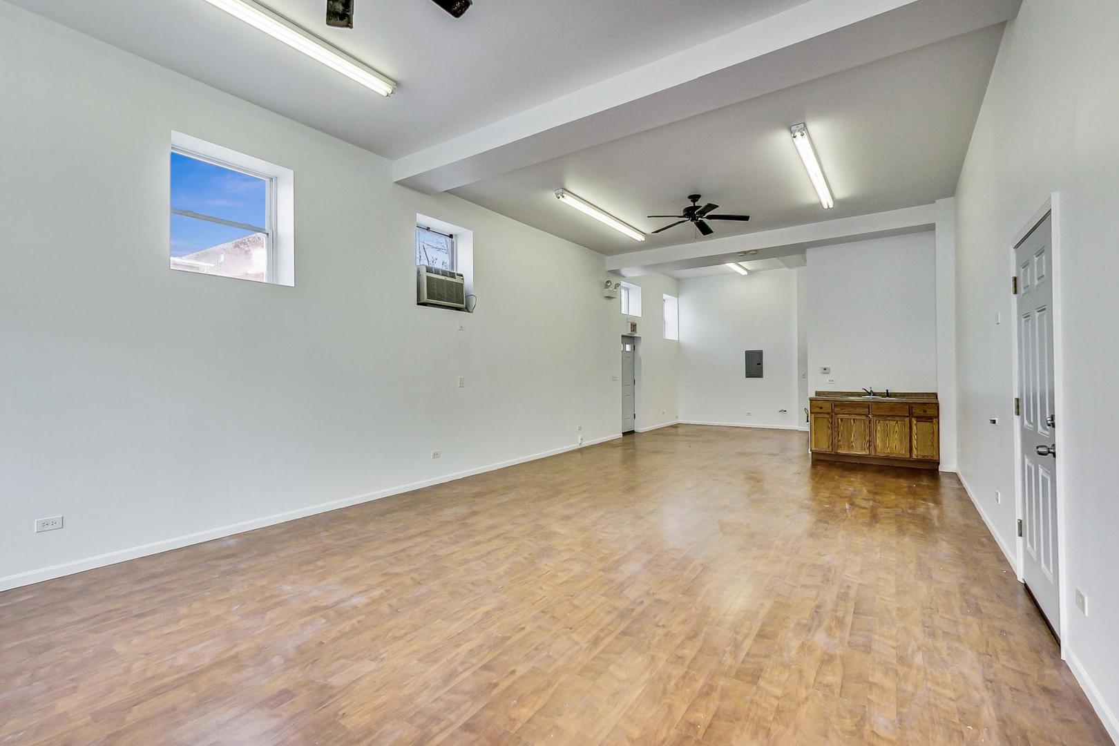 635-637 W 26th Street, Chicago, IL 60616