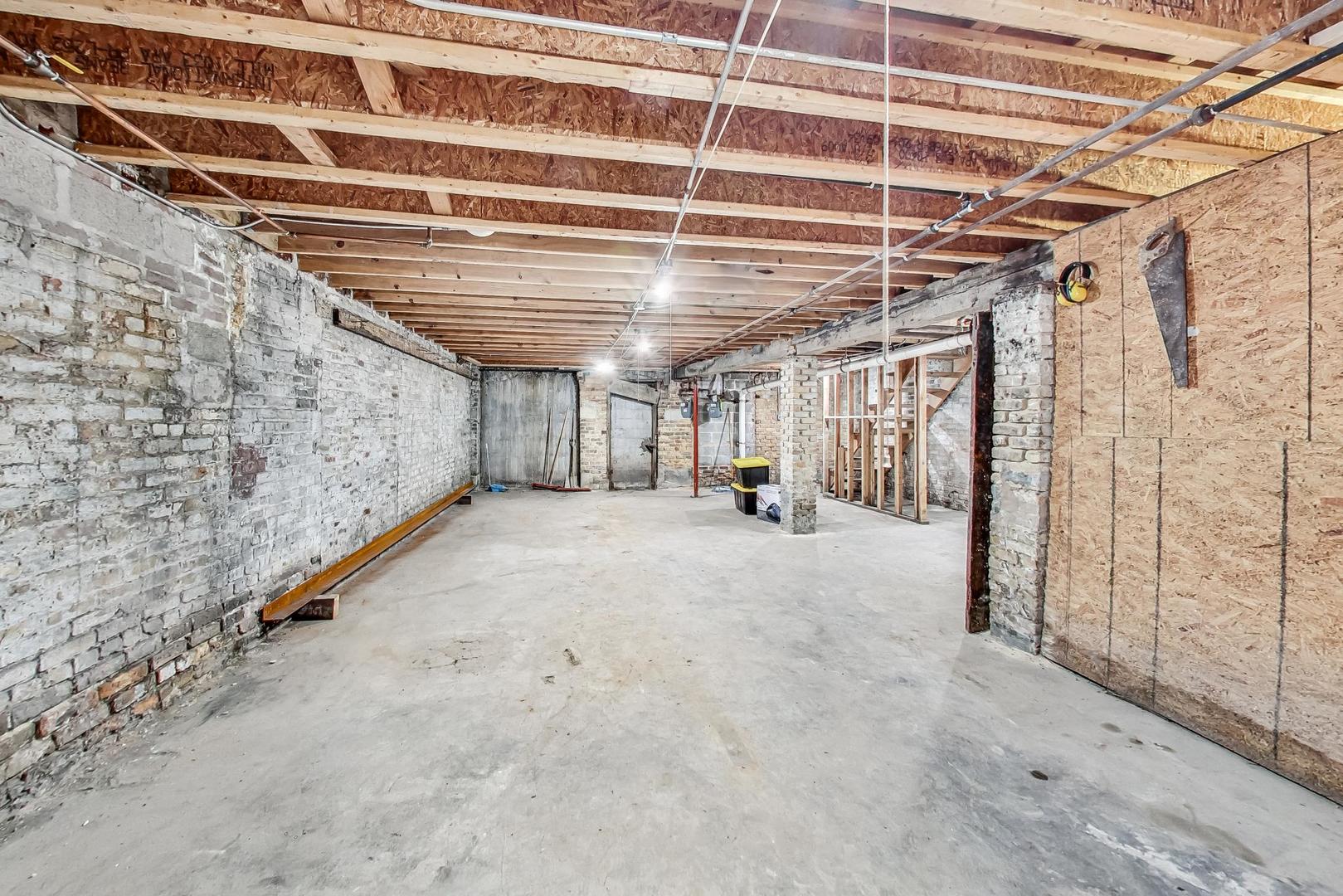 635-637 W 26th Street, Chicago, IL 60616