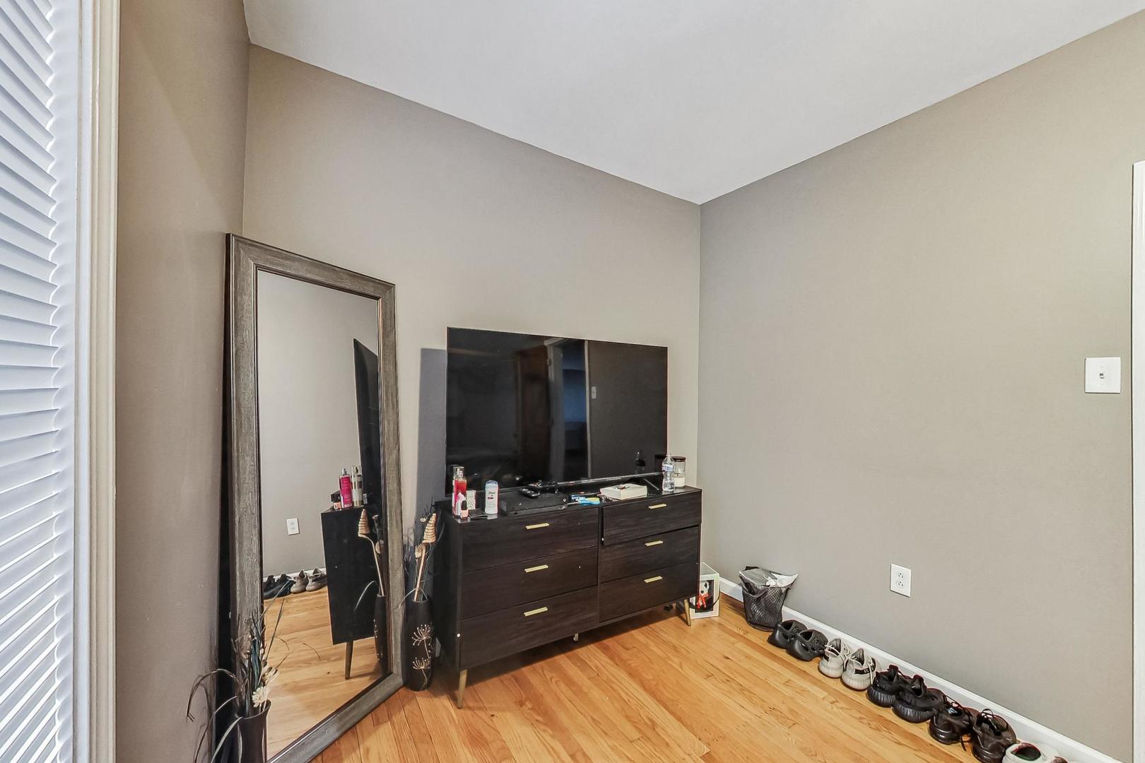 635-637 W 26th Street, Chicago, IL 60616