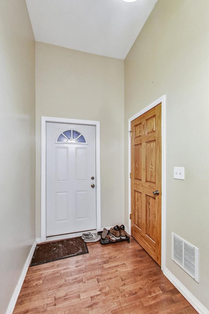 635-637 W 26th Street, Chicago, IL 60616