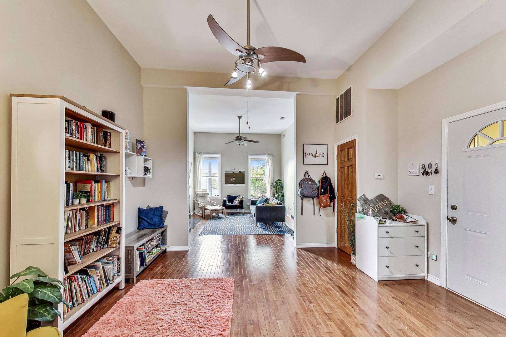 635-637 W 26th Street, Chicago, IL 60616