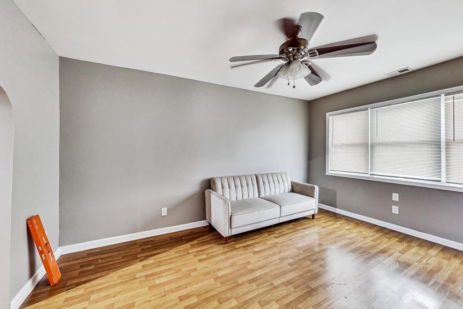 635-637 W 26th Street, Chicago, IL 60616