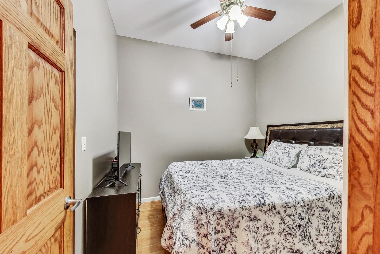 635-637 W 26th Street, Chicago, IL 60616