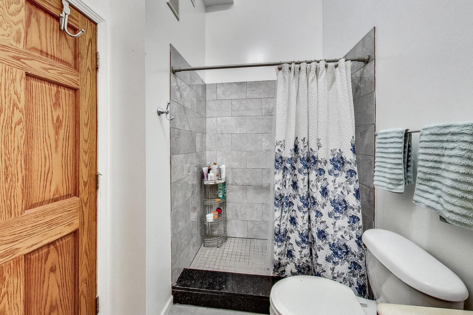 635-637 W 26th Street, Chicago, IL 60616