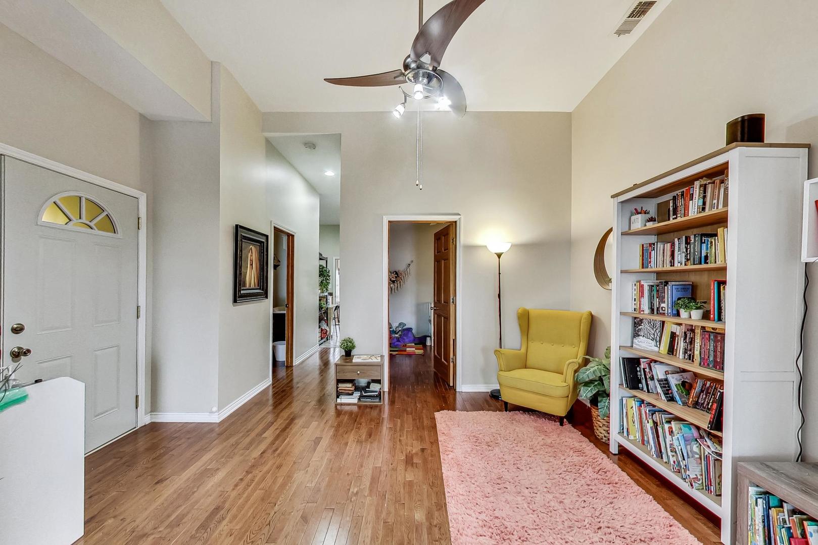 635-637 W 26th Street, Chicago, IL 60616