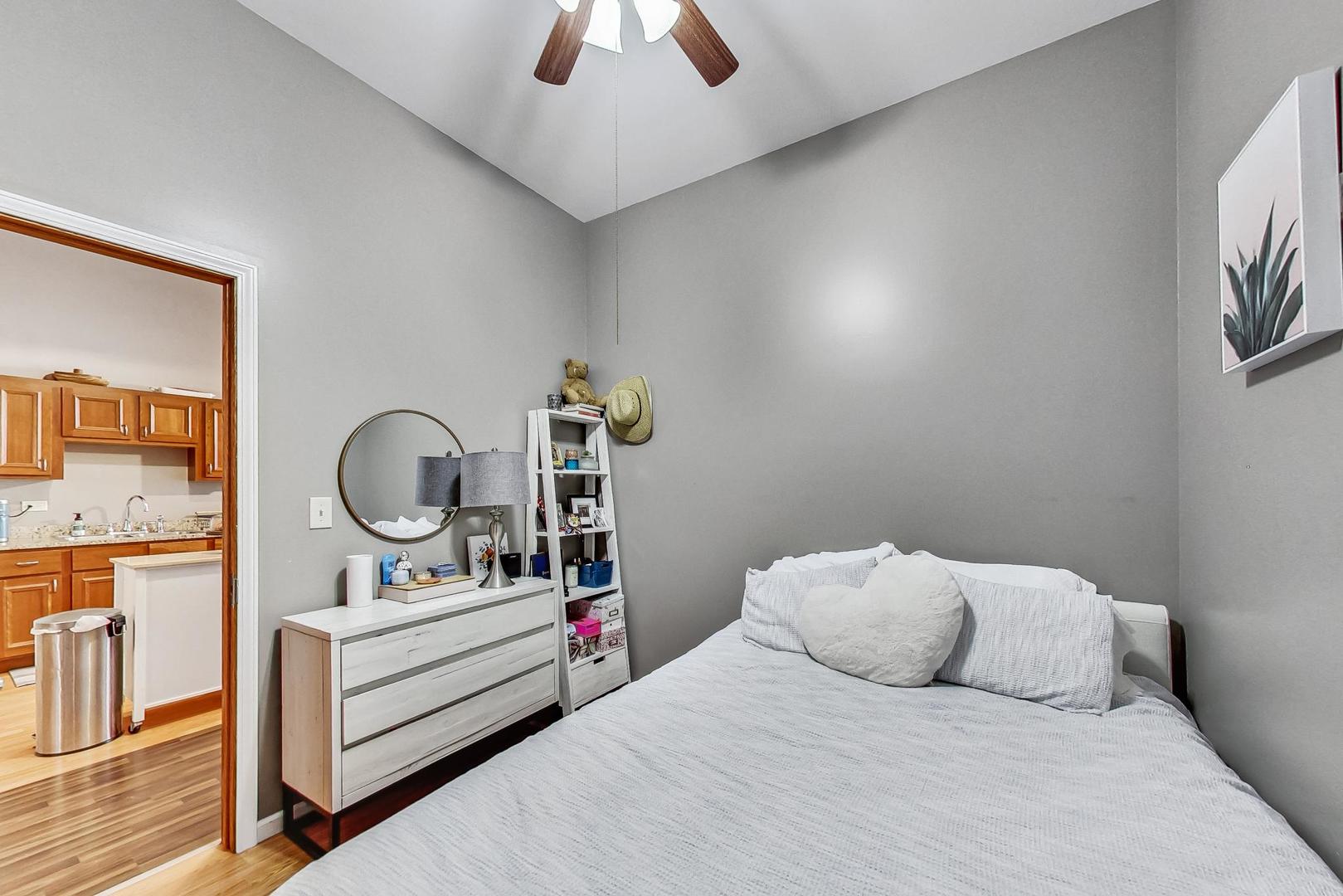 635-637 W 26th Street, Chicago, IL 60616