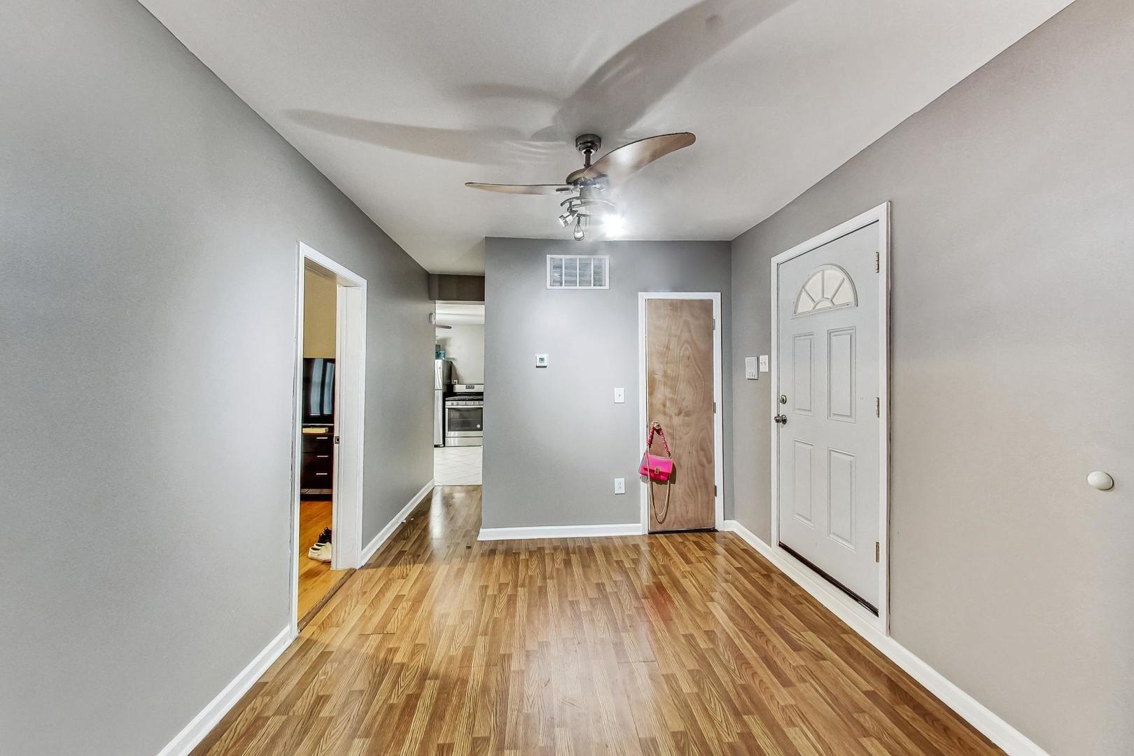 635-637 W 26th Street, Chicago, IL 60616