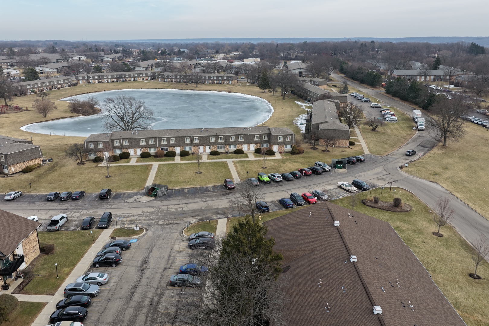 3A KINGERY QUARTER #103, Willowbrook, IL 60527