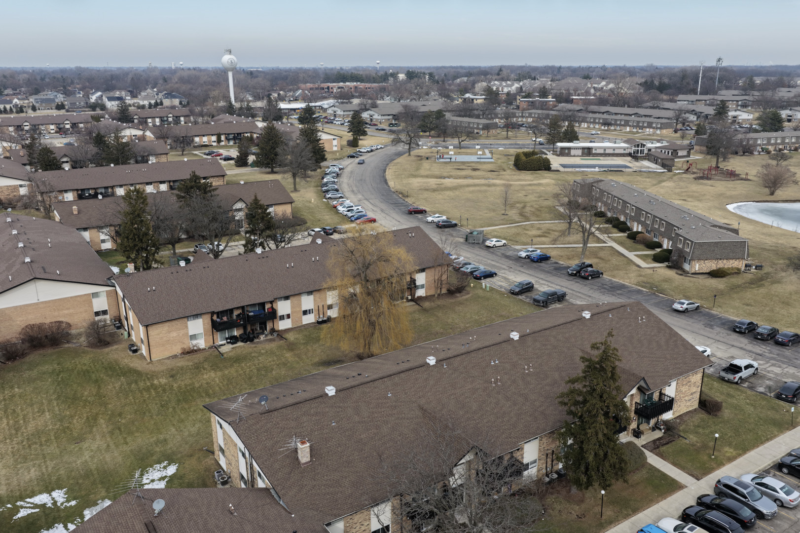 3A KINGERY QUARTER #103, Willowbrook, IL 60527