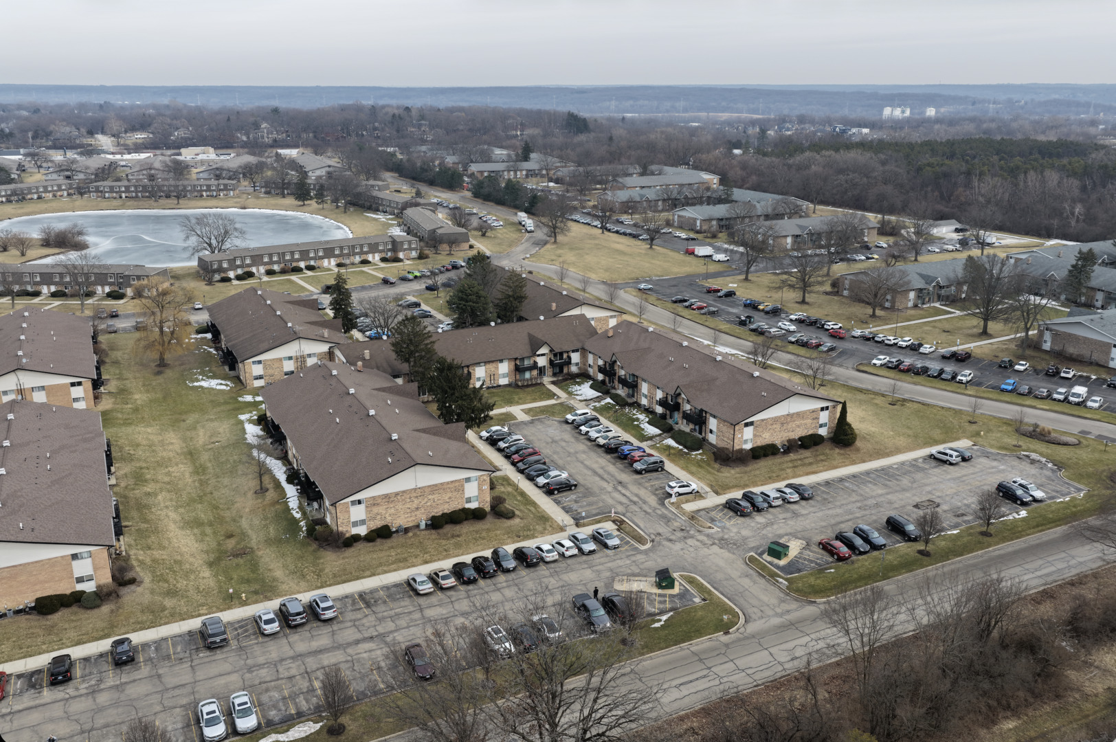 3A KINGERY QUARTER #103, Willowbrook, IL 60527