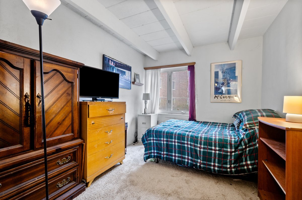 1946 W Hood Avenue #GB, Chicago, IL 60660