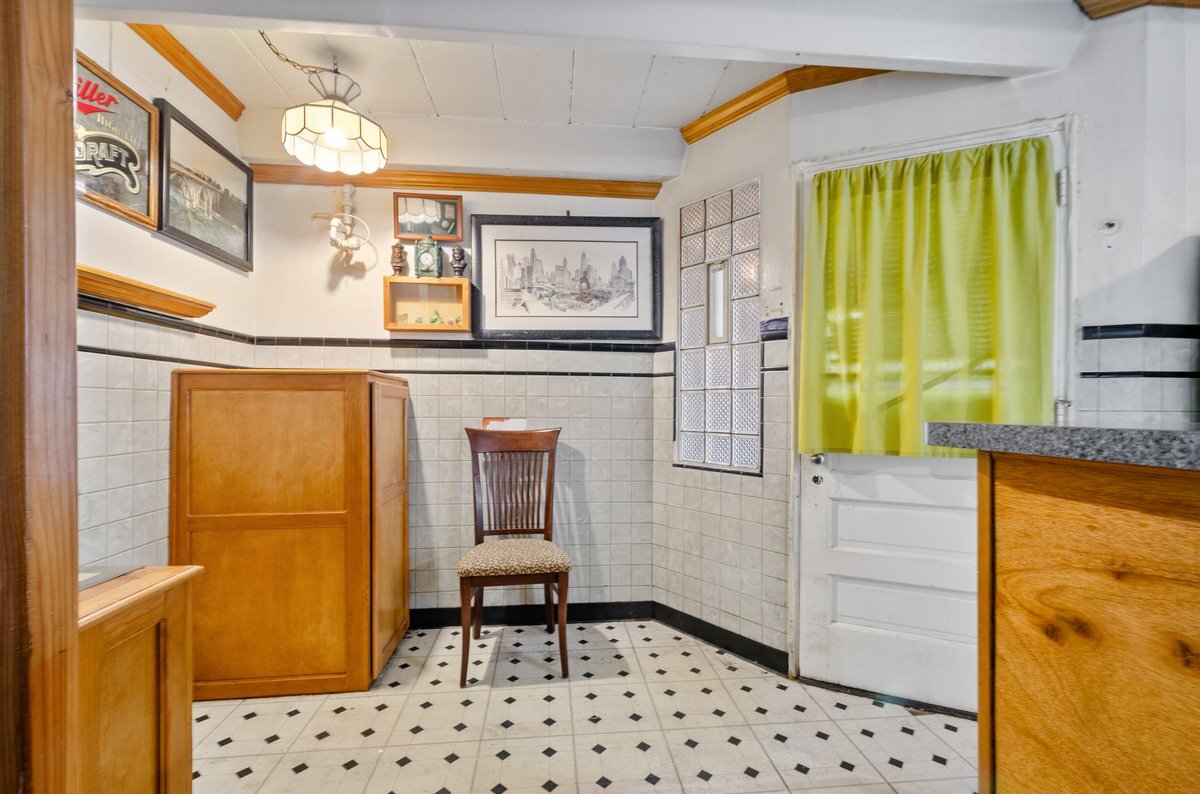 1946 W Hood Avenue #GB, Chicago, IL 60660