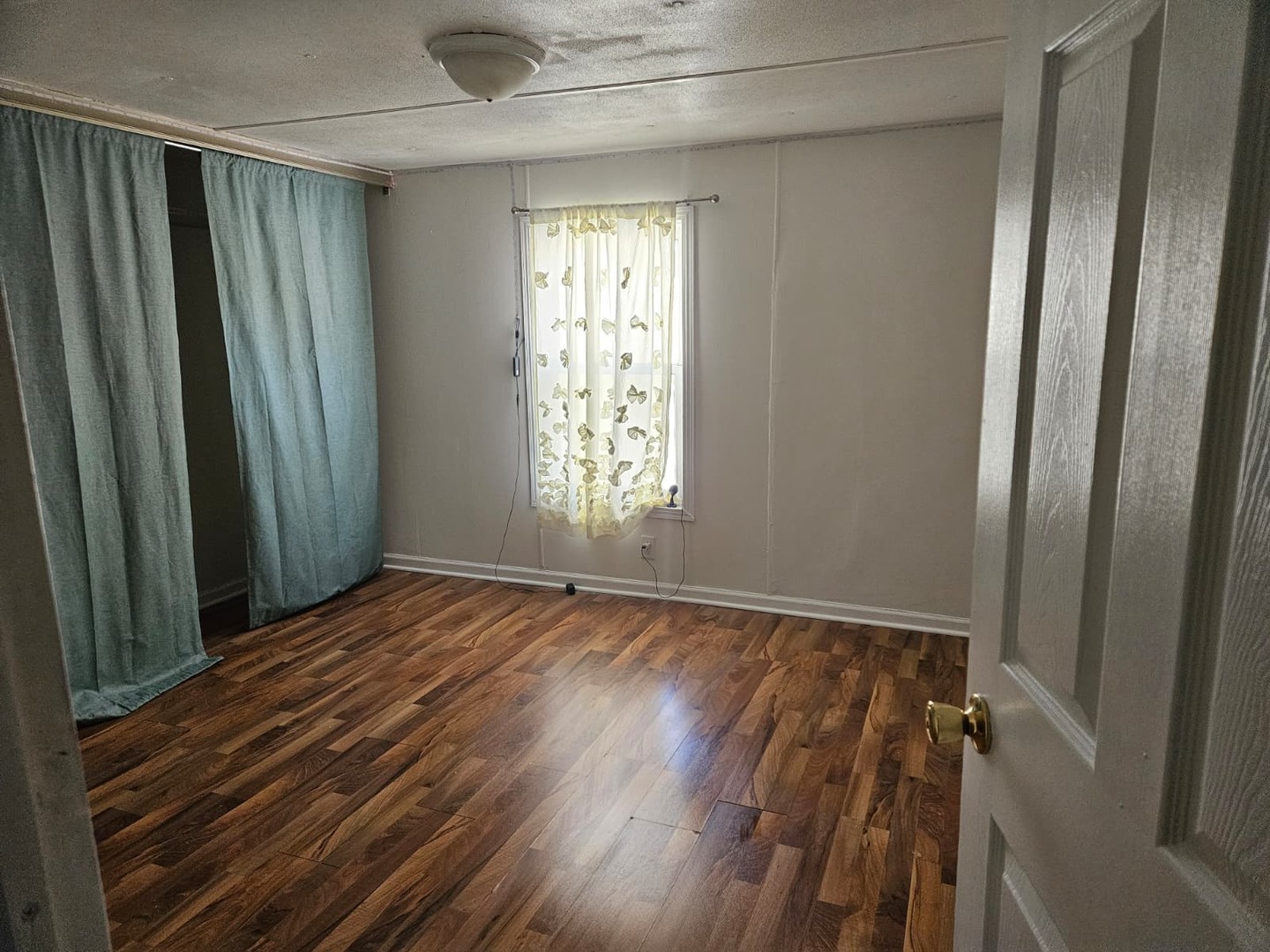 3316 Pace Street, Park City, IL 60085