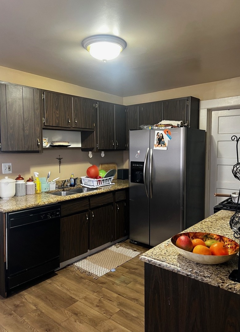 911 Jericho Road, Aurora, IL 60506