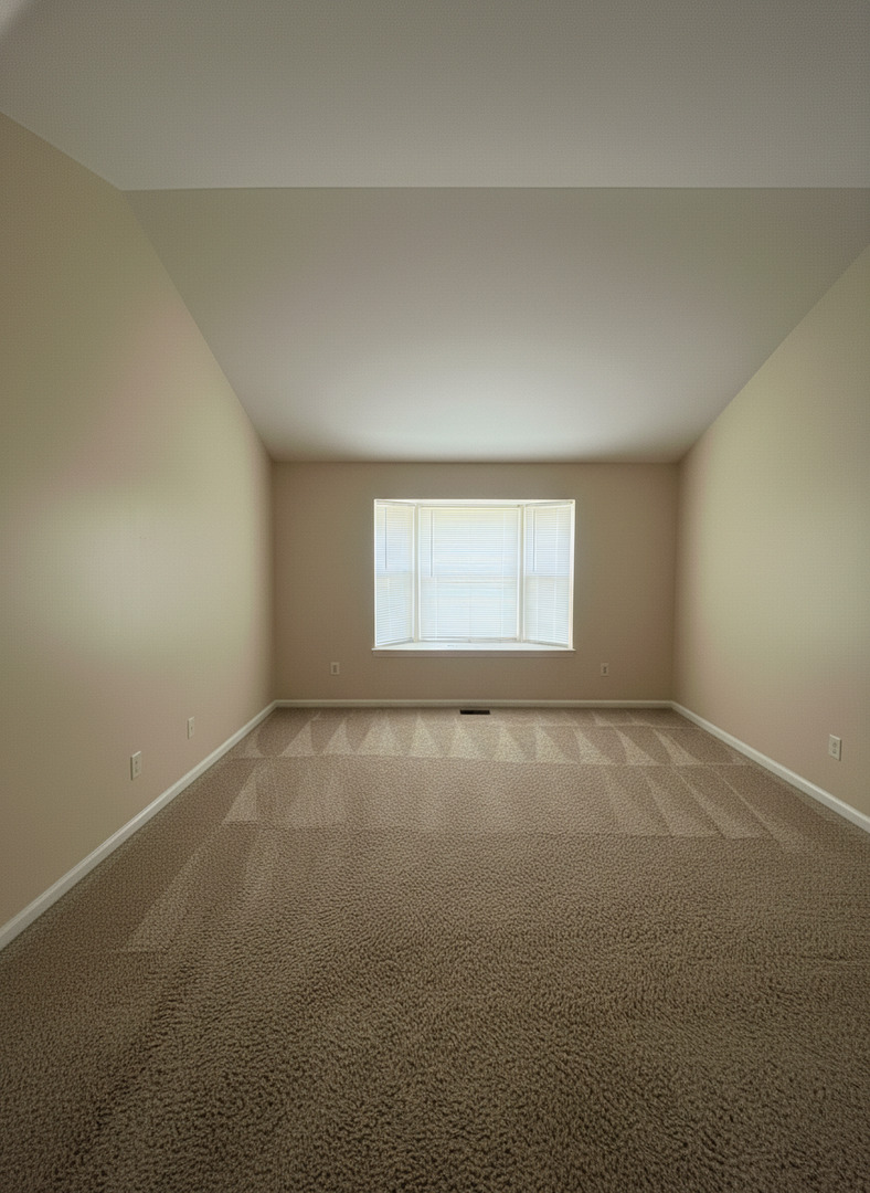 2925 Pleasant Plains Drive #2925, St. Charles, IL 60175