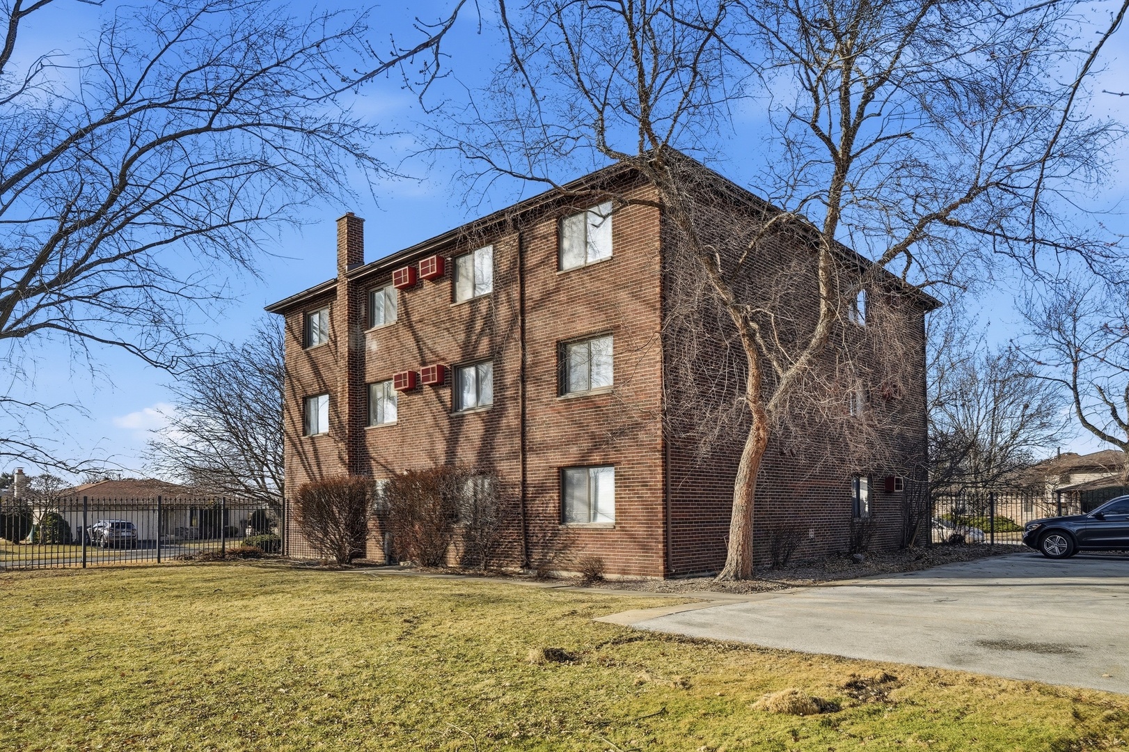 7535 Tiffany Drive #3B, Orland Park, IL 60462