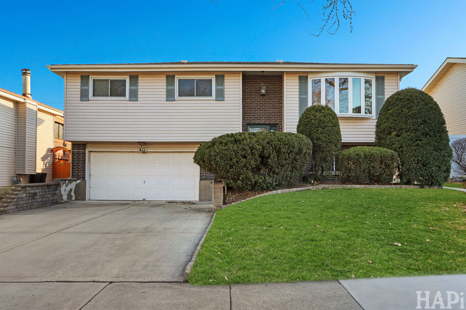 411 W Diversey Avenue, Addison, IL 60101