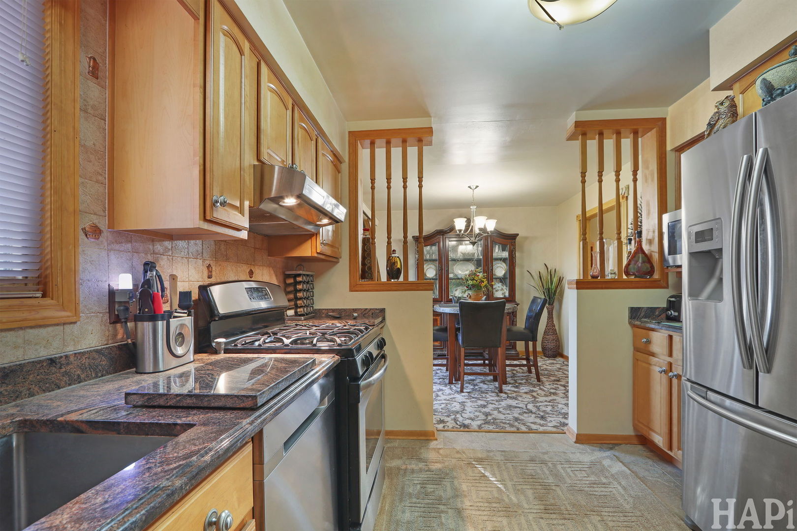 411 W Diversey Avenue, Addison, IL 60101