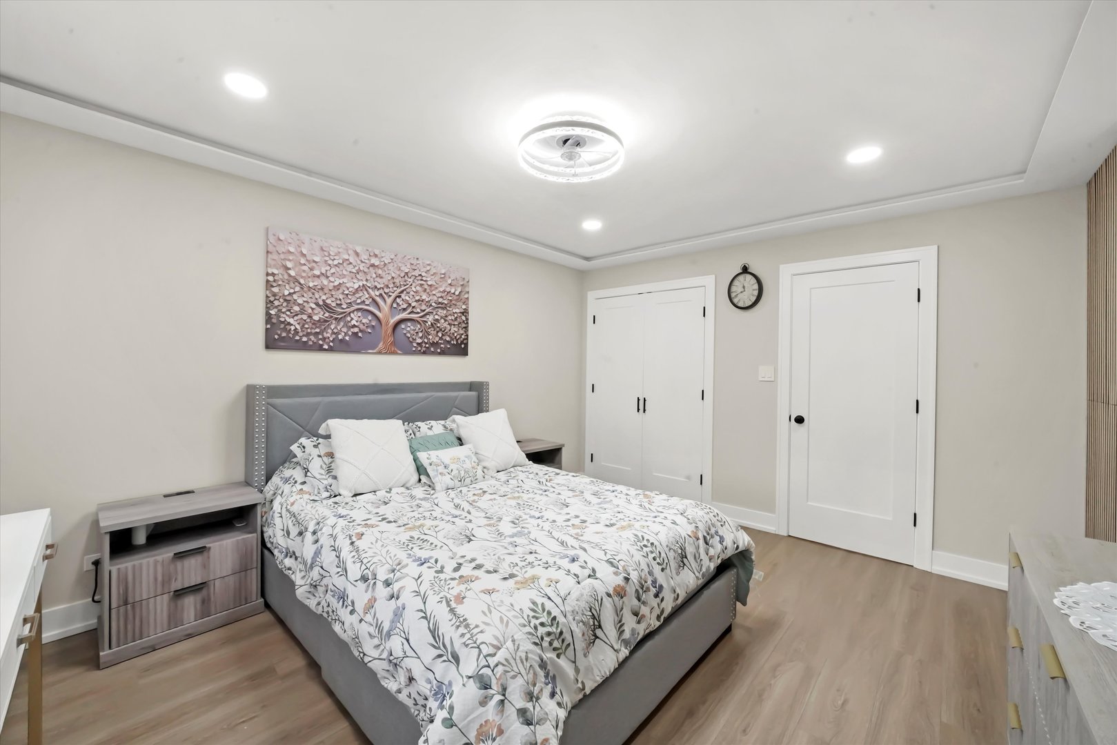 11245 S Harlem Avenue #A12, Worth, IL 60482