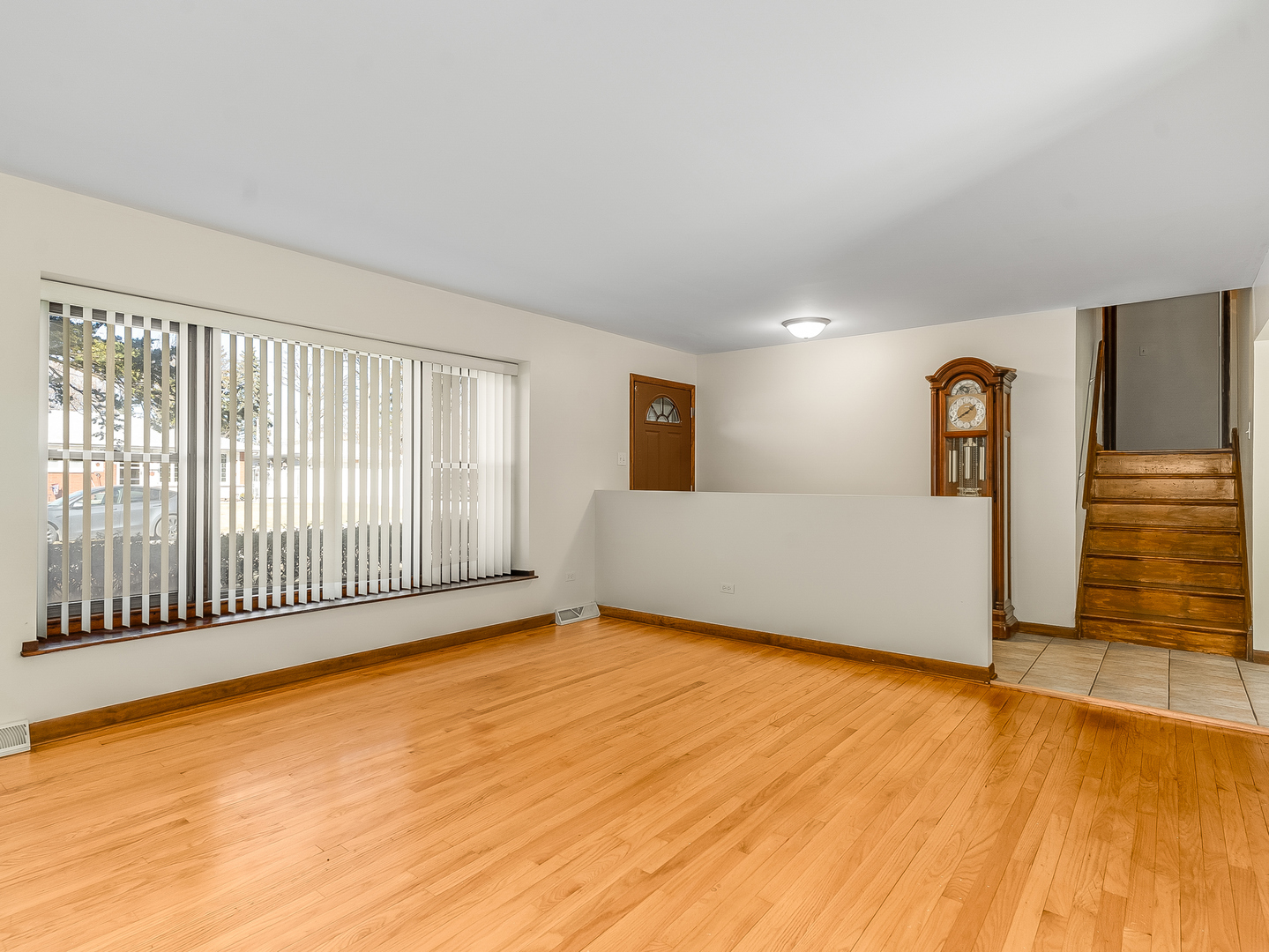 6429 W 114th Street, Worth, IL 60482