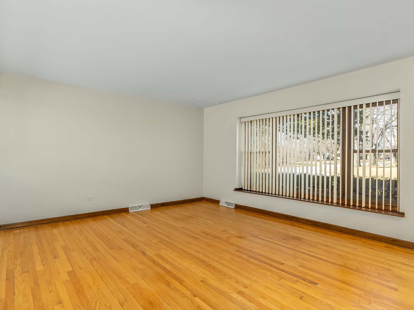 6429 W 114th Street, Worth, IL 60482